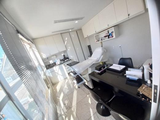 Sala, Funcionários, 0 Quarto, 1 Vaga