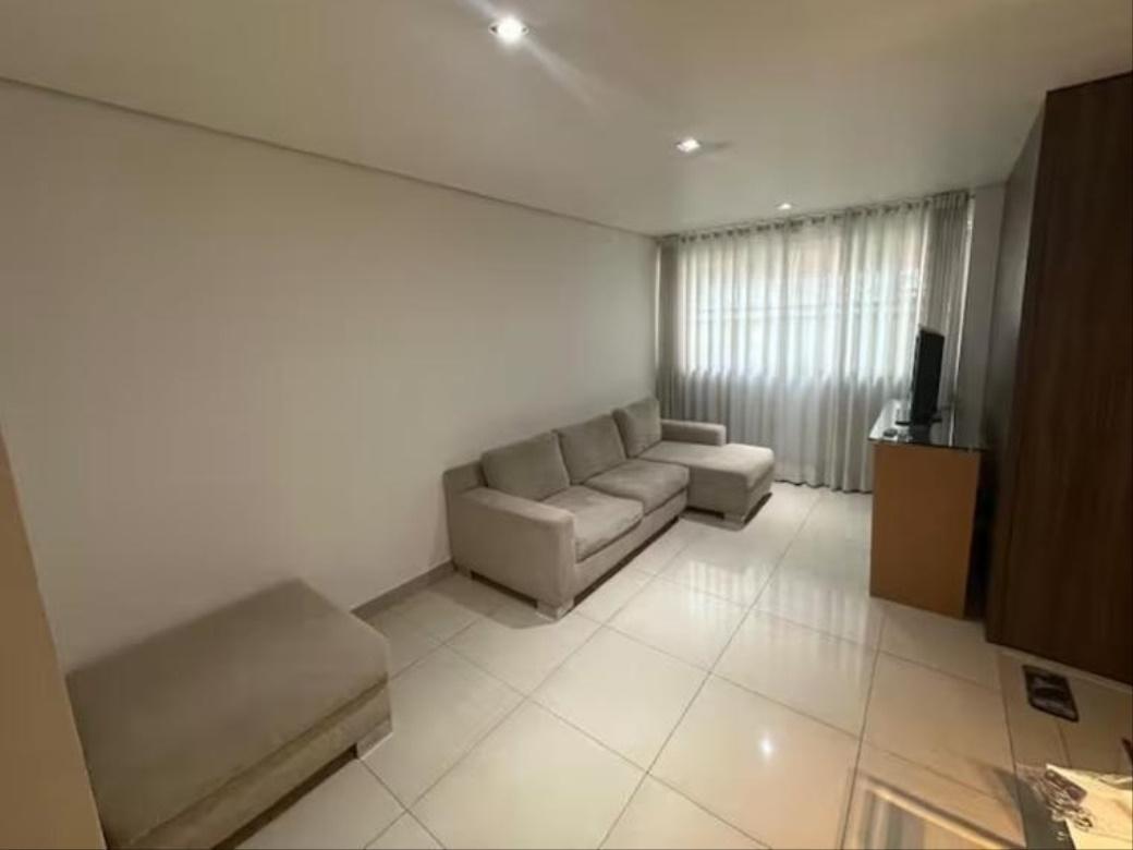Apartamento, Funcionários, 2 Quartos, 2 Vagas, 1 Suíte