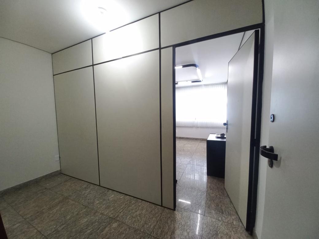 Sala, Lourdes, 1 Vaga