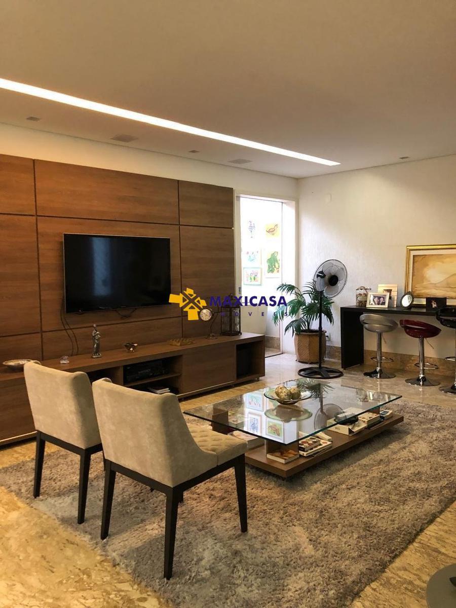 Casa, São José, 3 Quartos, 5 Vagas, 1 Suíte