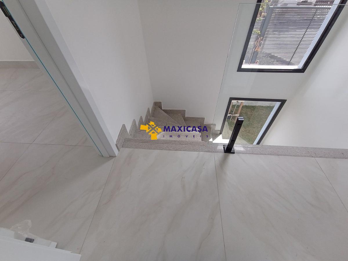 Casa, Planalto, 3 Quartos, 2 Vagas, 1 Suíte