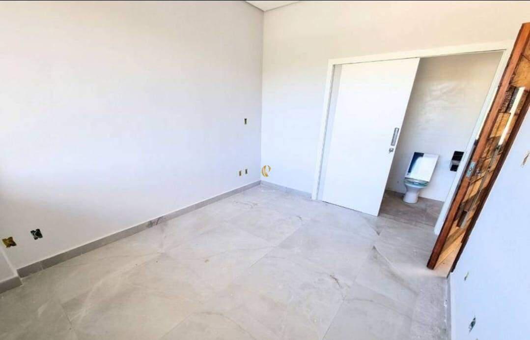 Casa, Alphaville, 4 Quartos, 4 Vagas, 1 Suíte