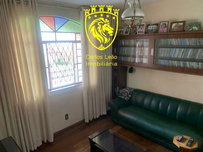 Casa, Cidade Nova, 4 Quartos, 3 Vagas, 1 Suíte