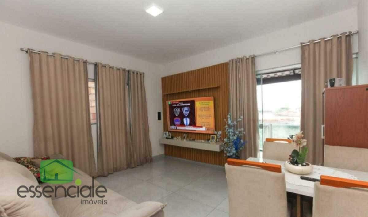 Casa, Industrial, 3 Quartos, 4 Vagas, 1 Suíte