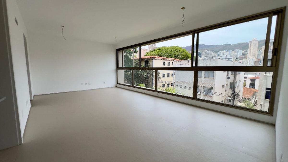 Apartamento, Cruzeiro, 4 Quartos, 4 Vagas, 2 Suítes