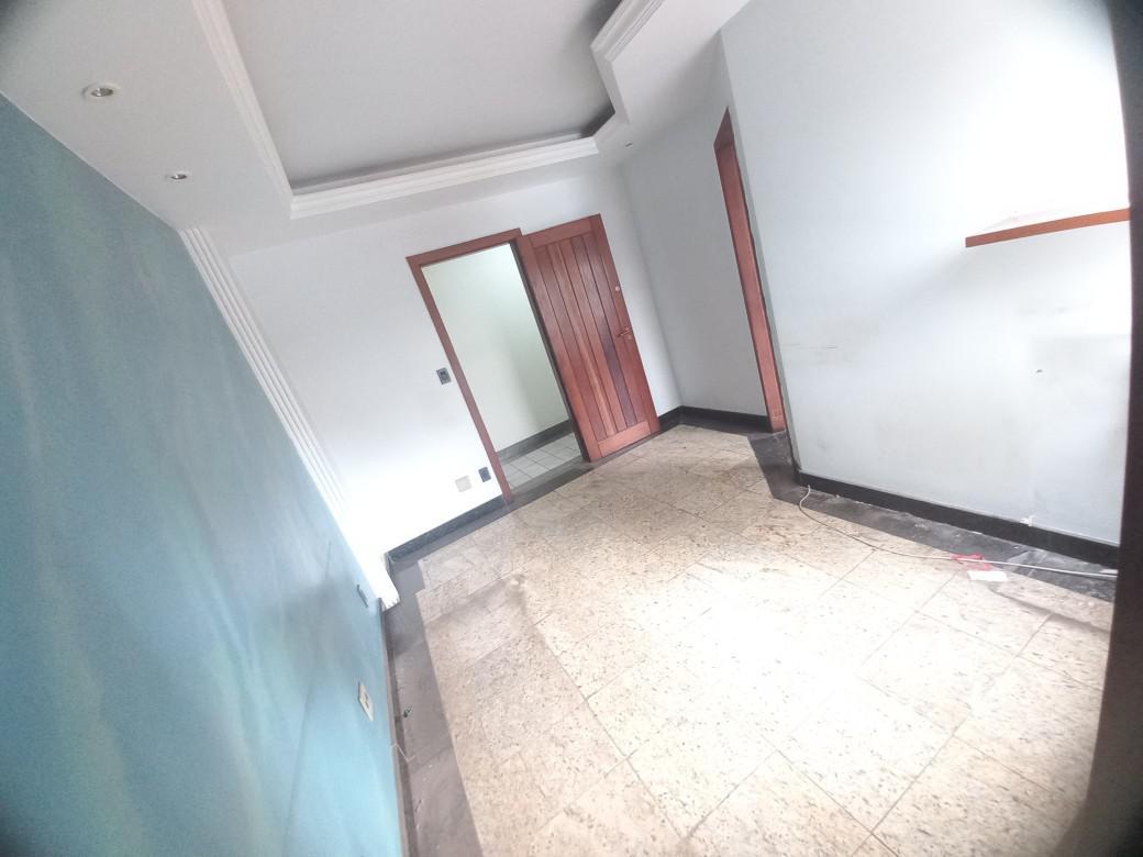 Sala, Savassi, 0 Quarto, 0 Vaga