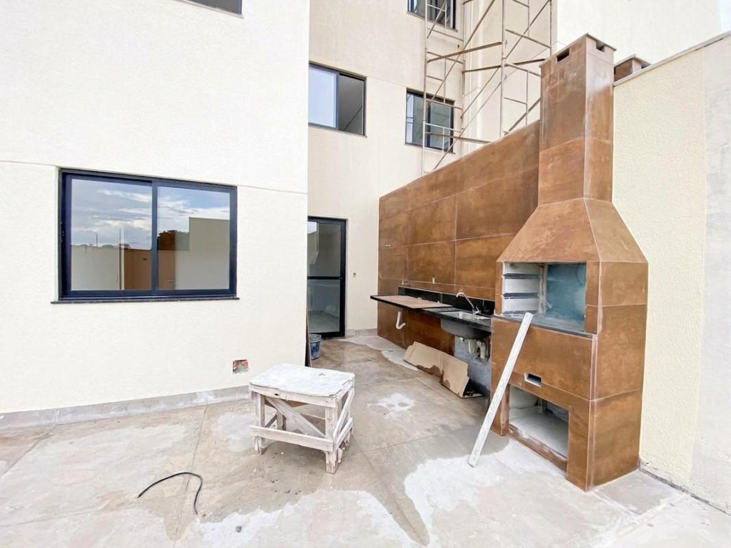 Apartamento, Serrano, 2 Quartos, 2 Vagas