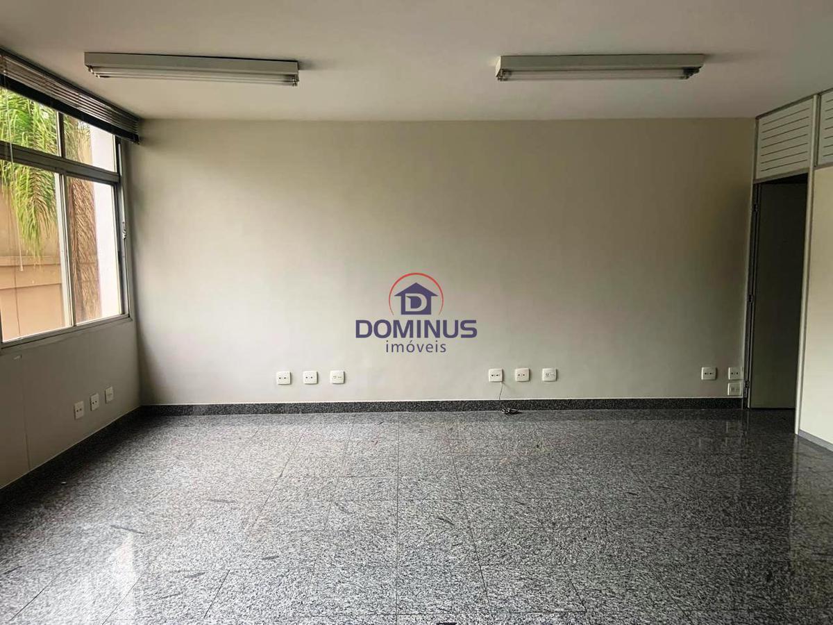 Galpão, Funcionários, 0 Quarto, 0 Vaga