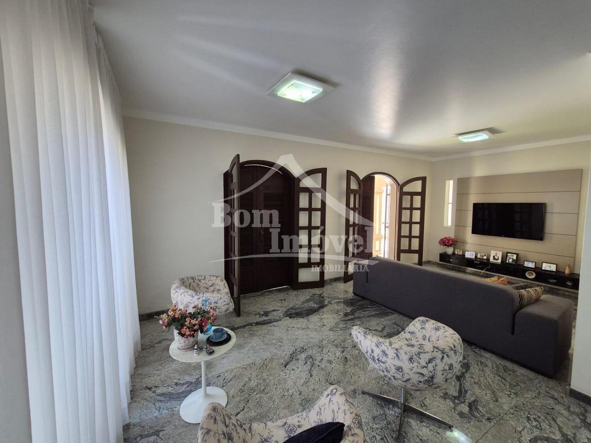 Casa, Centro, 0 Quarto, 0 Vaga