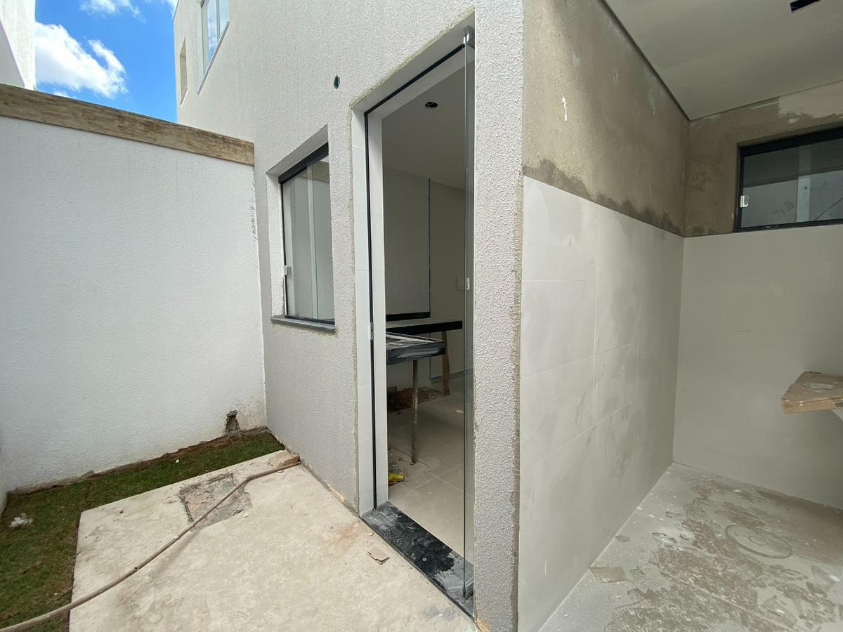 Casa, Ipiranga, 2 Quartos, 1 Vaga, 2 Suítes