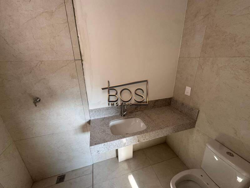 Apartamento, Serra, 2 Quartos, 2 Vagas, 1 Suíte