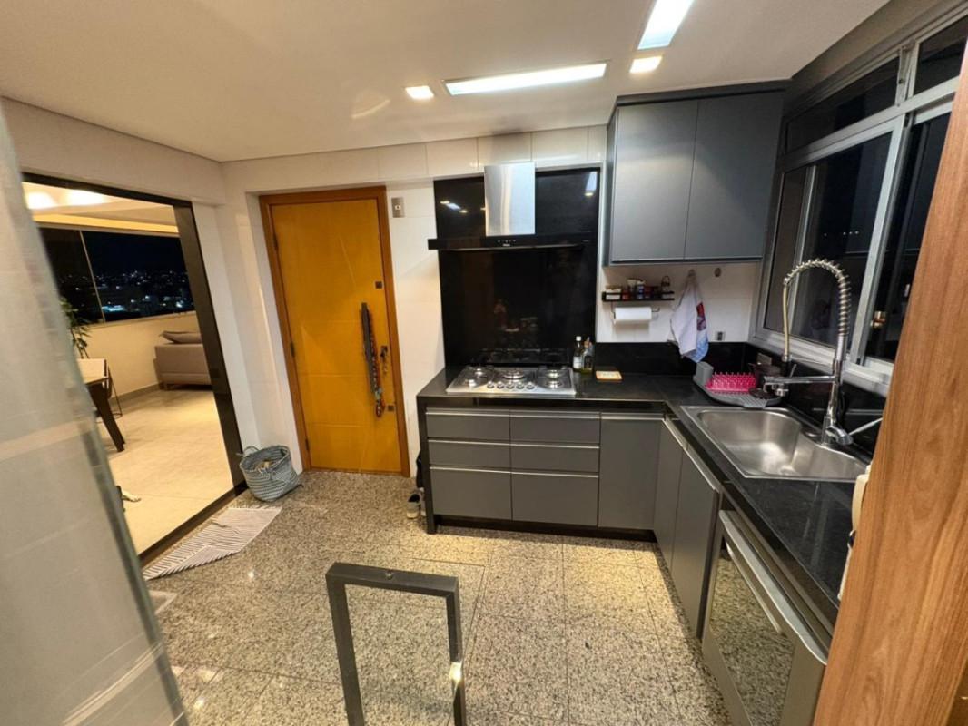 Apartamento, Fernão Dias, 3 Quartos, 3 Vagas, 1 Suíte