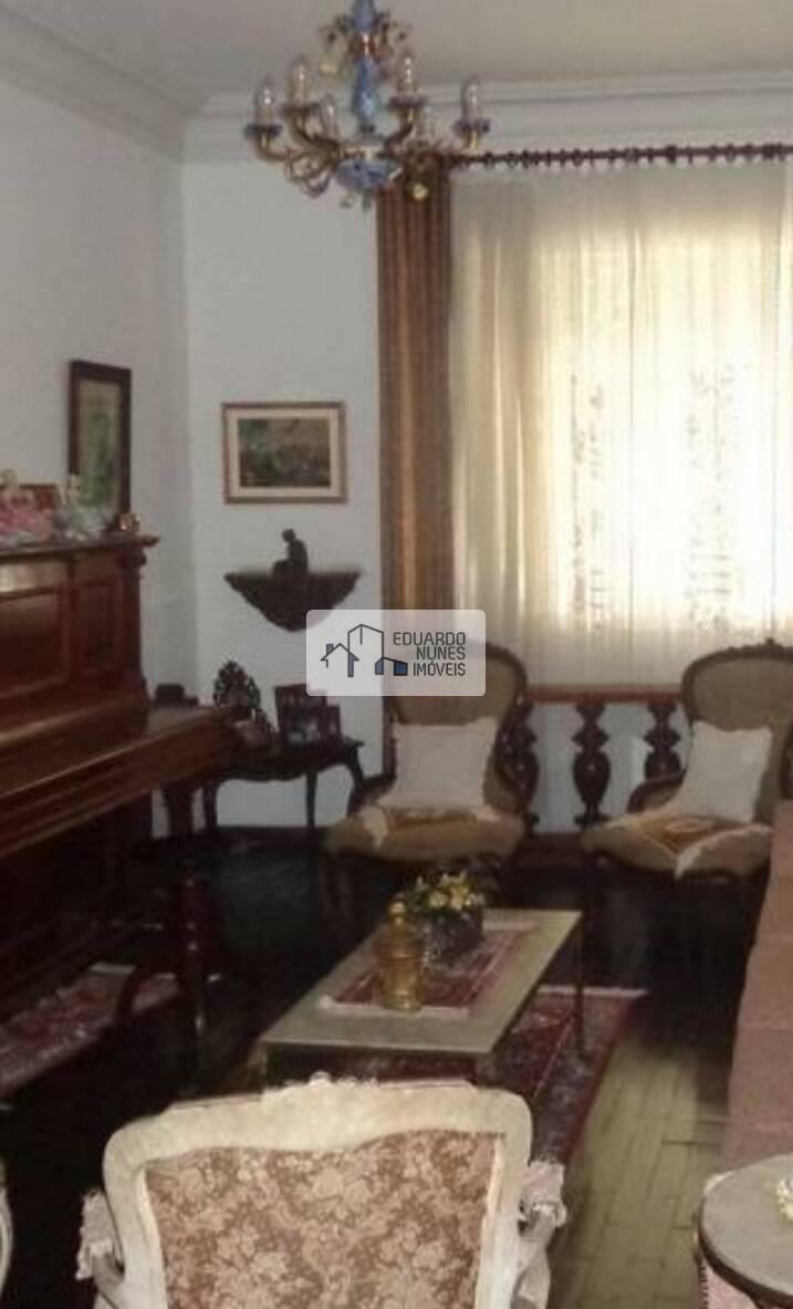 Casa, Barro Preto, 8 Quartos, 2 Vagas, 3 Suítes