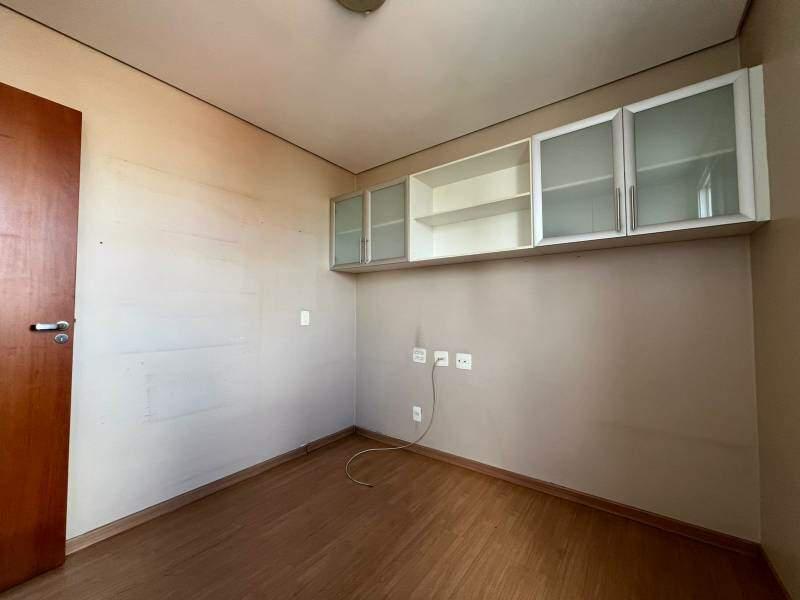 Apartamento, Floresta, 3 Quartos, 2 Vagas, 1 Suíte