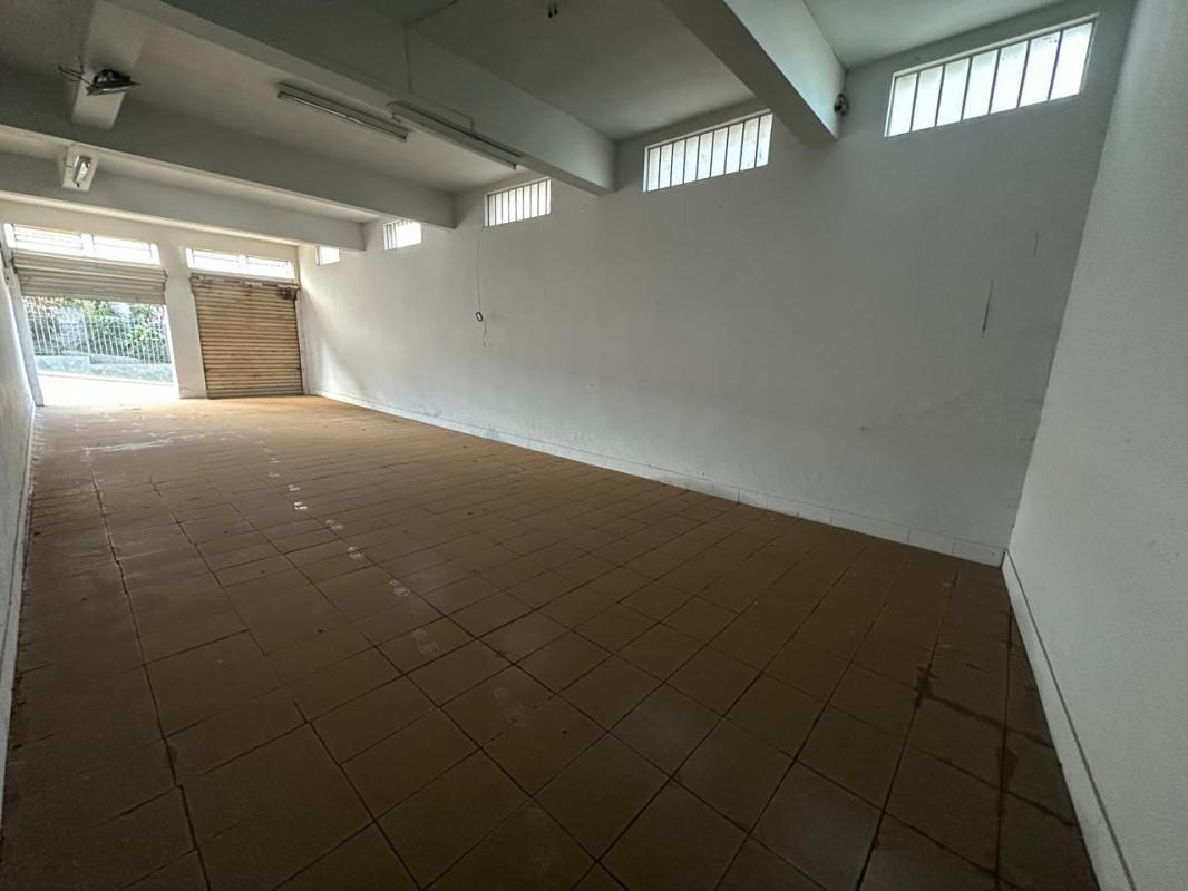 Andar, Centro, 0 Quarto, 0 Vaga