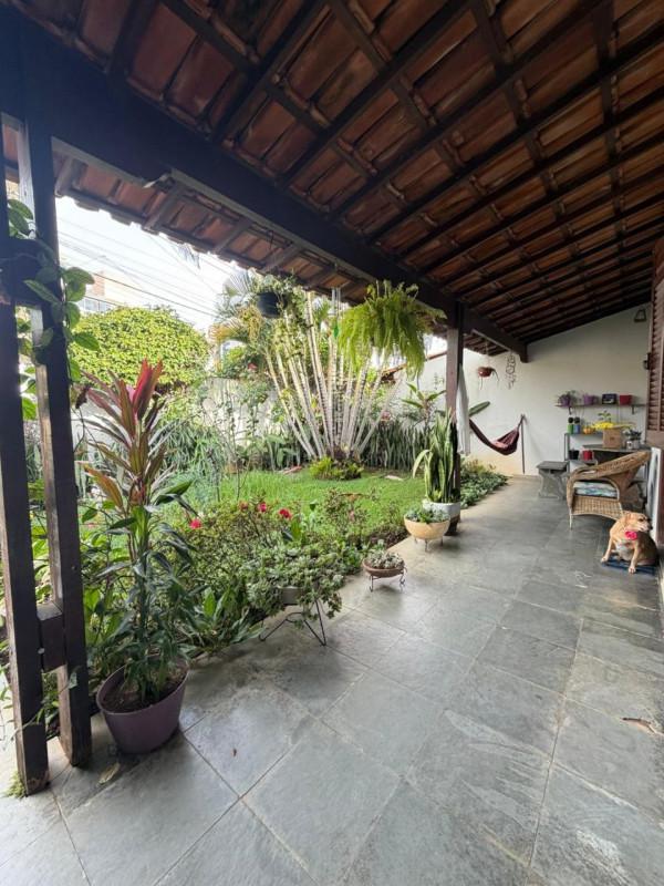 Casa, Paquetá, 3 Quartos, 3 Vagas, 1 Suíte