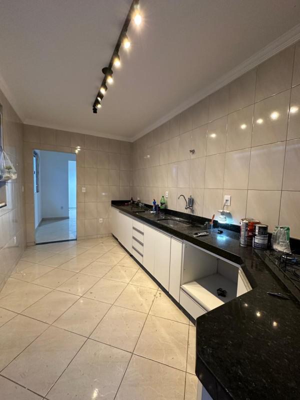 Casa, Itacolomi, 4 Quartos, 5 Vagas, 1 Suíte