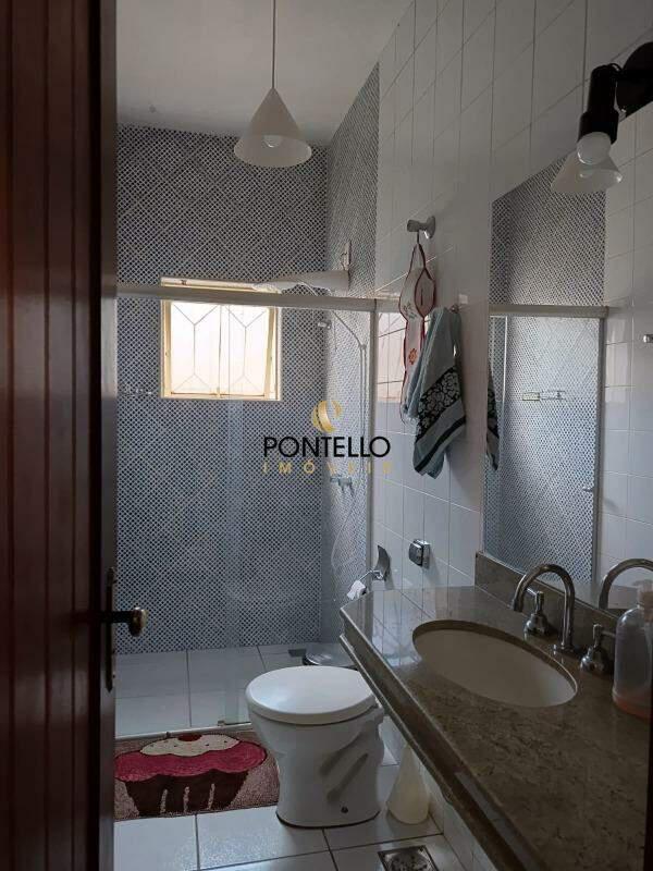 Casa, Recanto da Serra, 6 Quartos, 2 Vagas, 1 Suíte