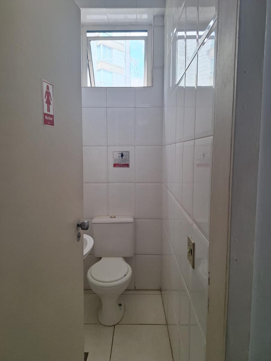 Sala, Lourdes