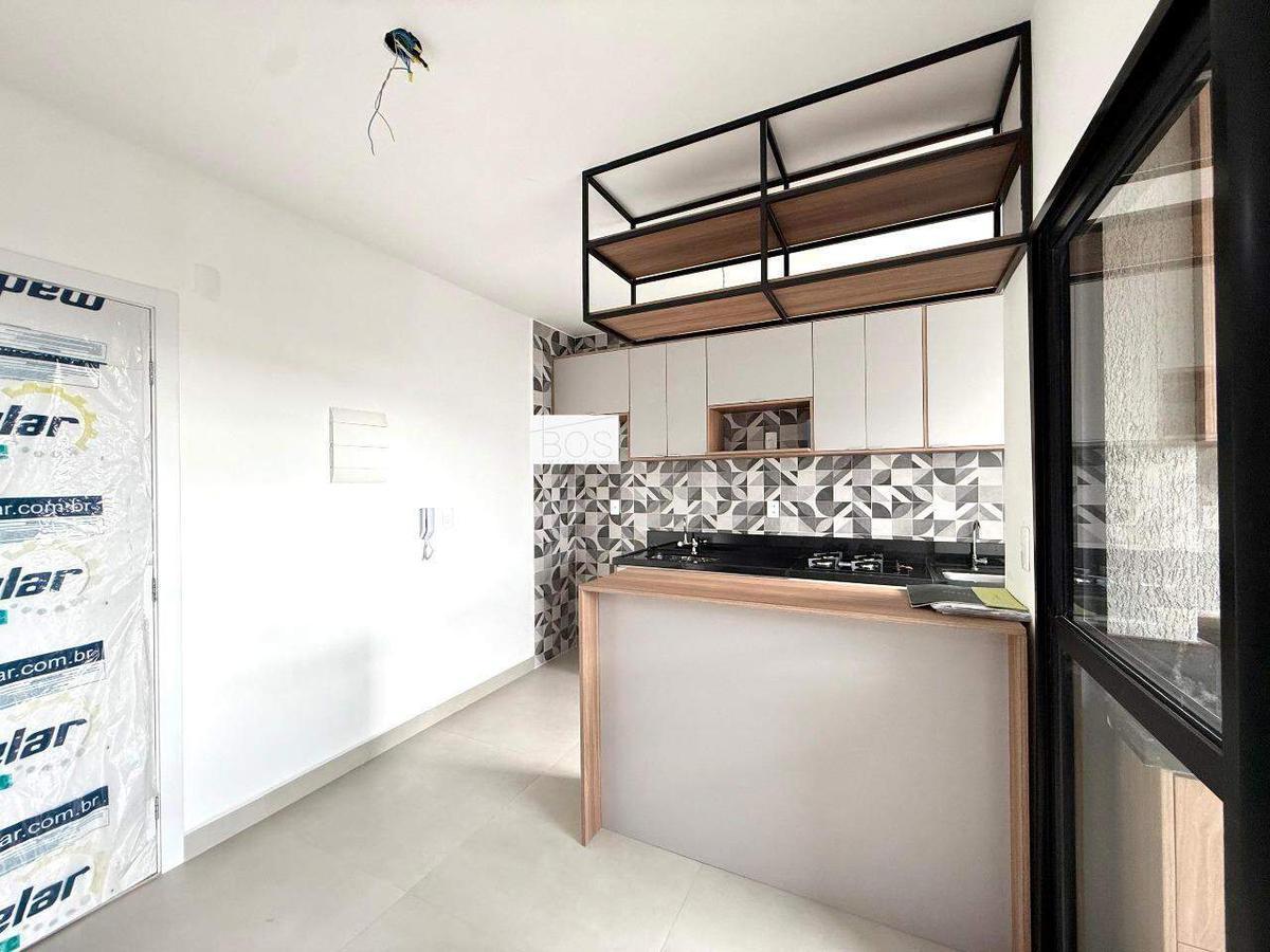 Apartamento, Estoril, 2 Quartos, 1 Vaga, 1 Suíte