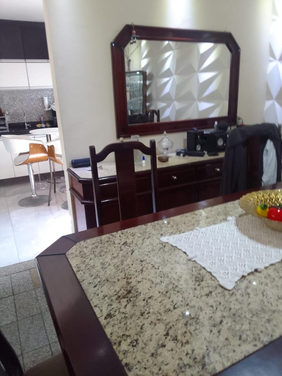 Casa, Céu Azul, 3 Quartos, 5 Vagas, 1 Suíte