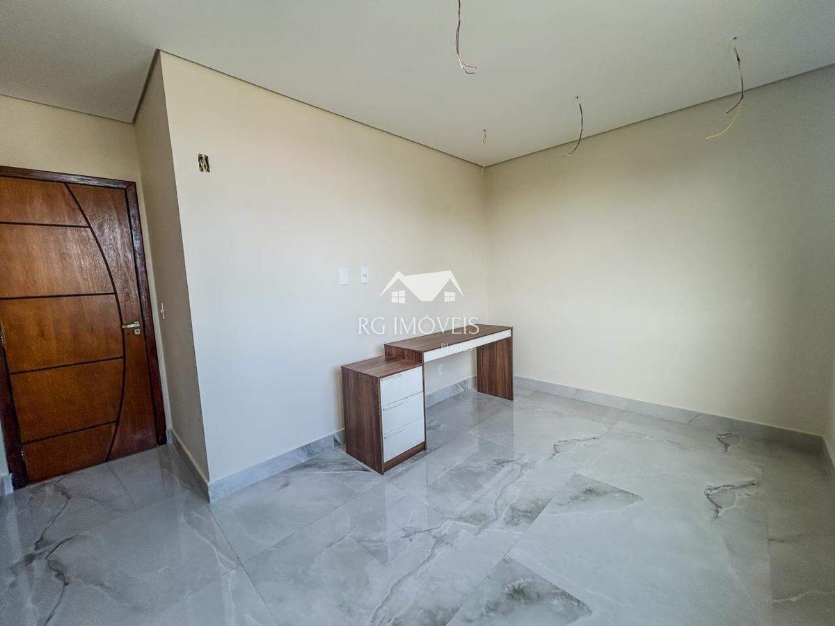 Apartamento, Barreiro, 3 Quartos, 1 Vaga, 1 Suíte