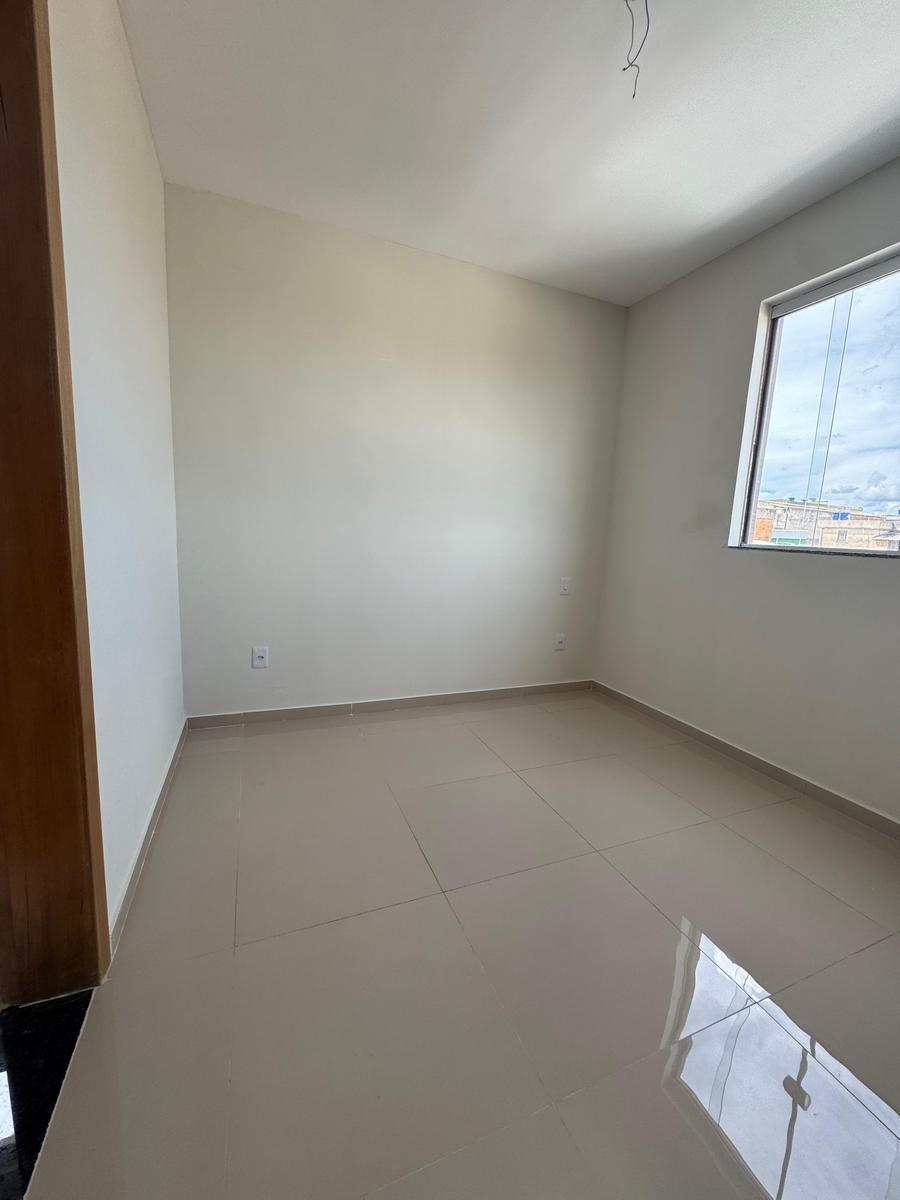 Cobertura, Coqueiros, 2 Quartos, 1 Vaga, 1 Suíte