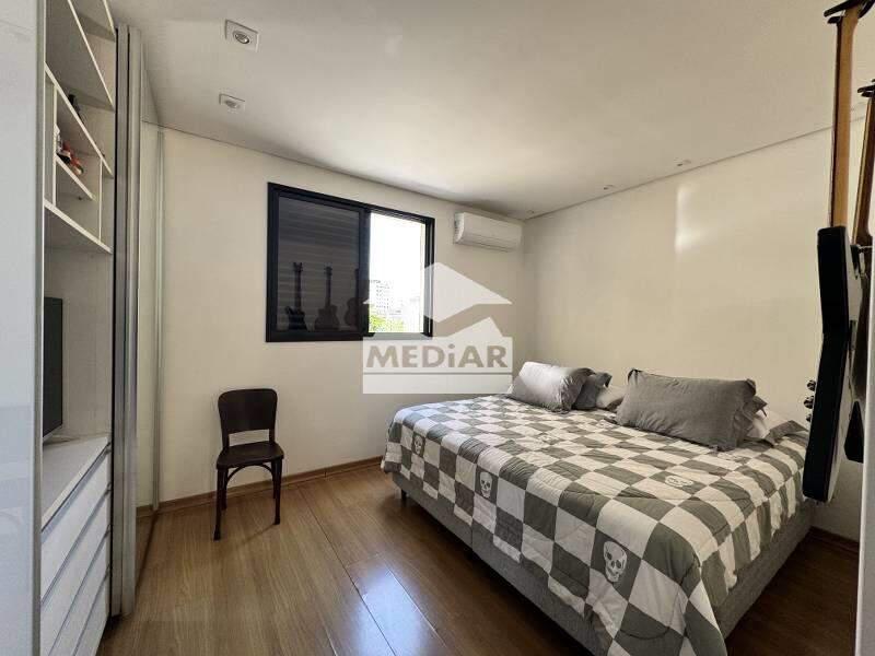 Apartamento, Sion, 3 Quartos, 4 Vagas, 1 Suíte