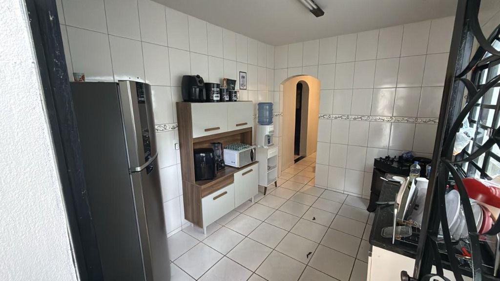 Casa, Vitória, 2 Quartos, 5 Vagas