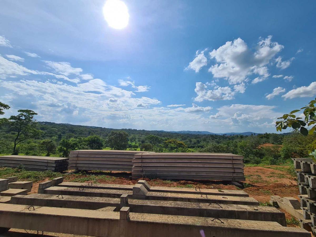 Lote, Novo Retiro, 0 Quarto, 0 Vaga