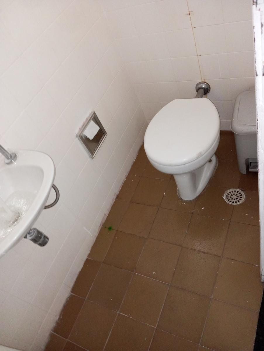 Sala, Funcionários, 1 Vaga