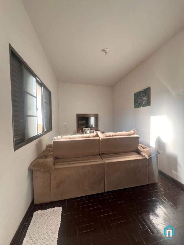 Casa, Centro, 2 Quartos, 1 Vaga, 1 Suíte