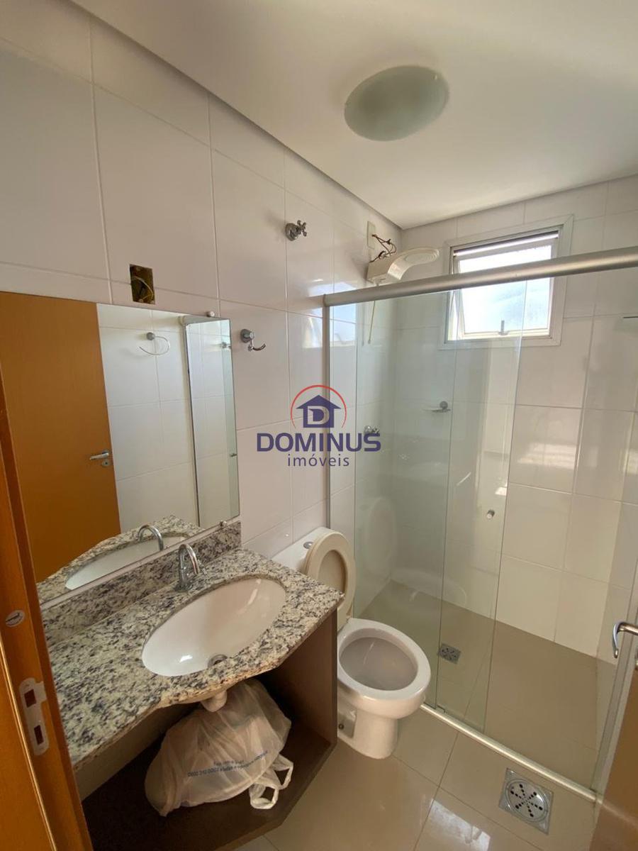 Apartamento, Sagrada Família, 2 Quartos, 2 Vagas, 1 Suíte