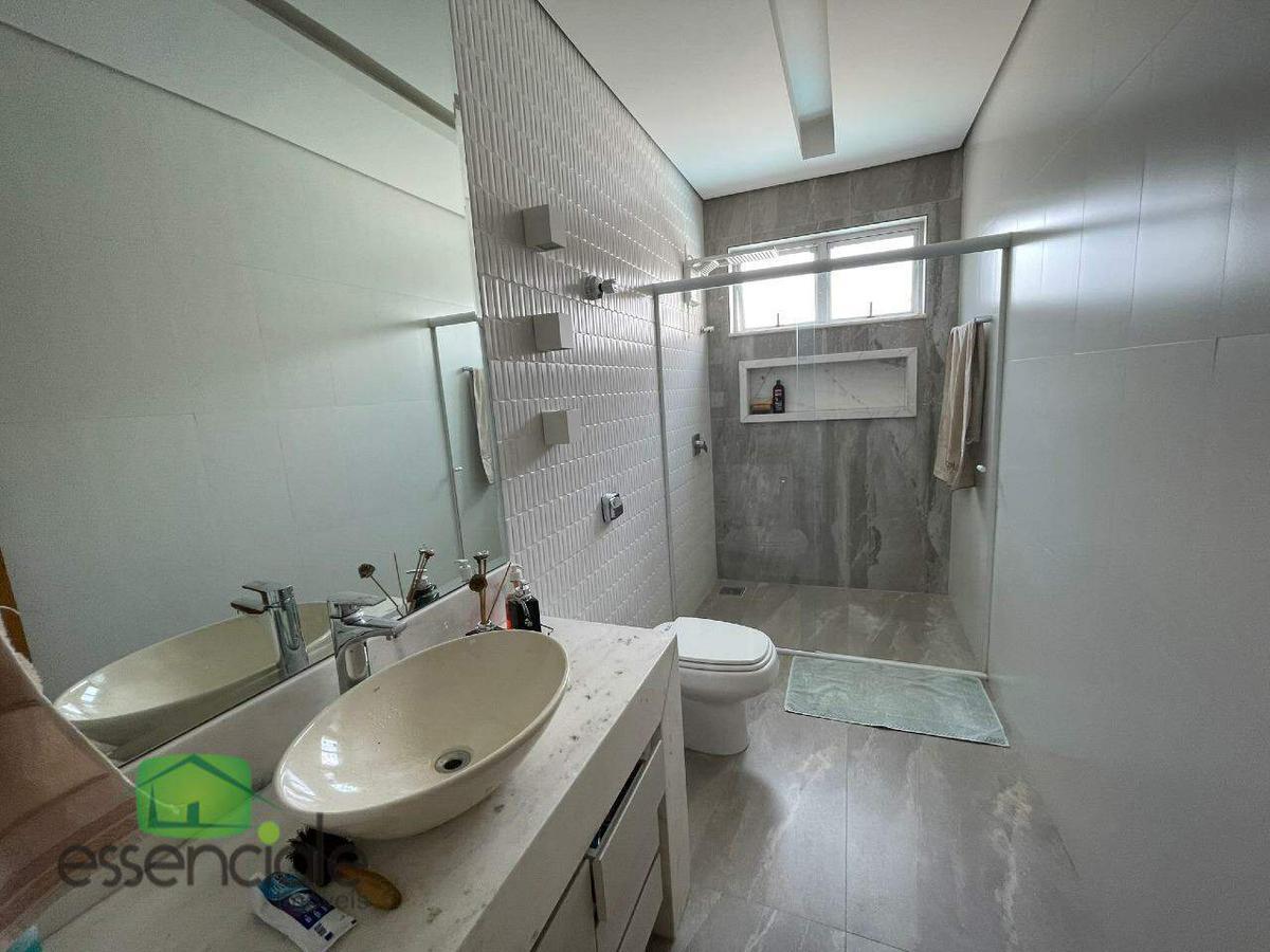 Casa, Jardim Riacho das Pedras, 3 Quartos, 8 Vagas, 2 Suítes