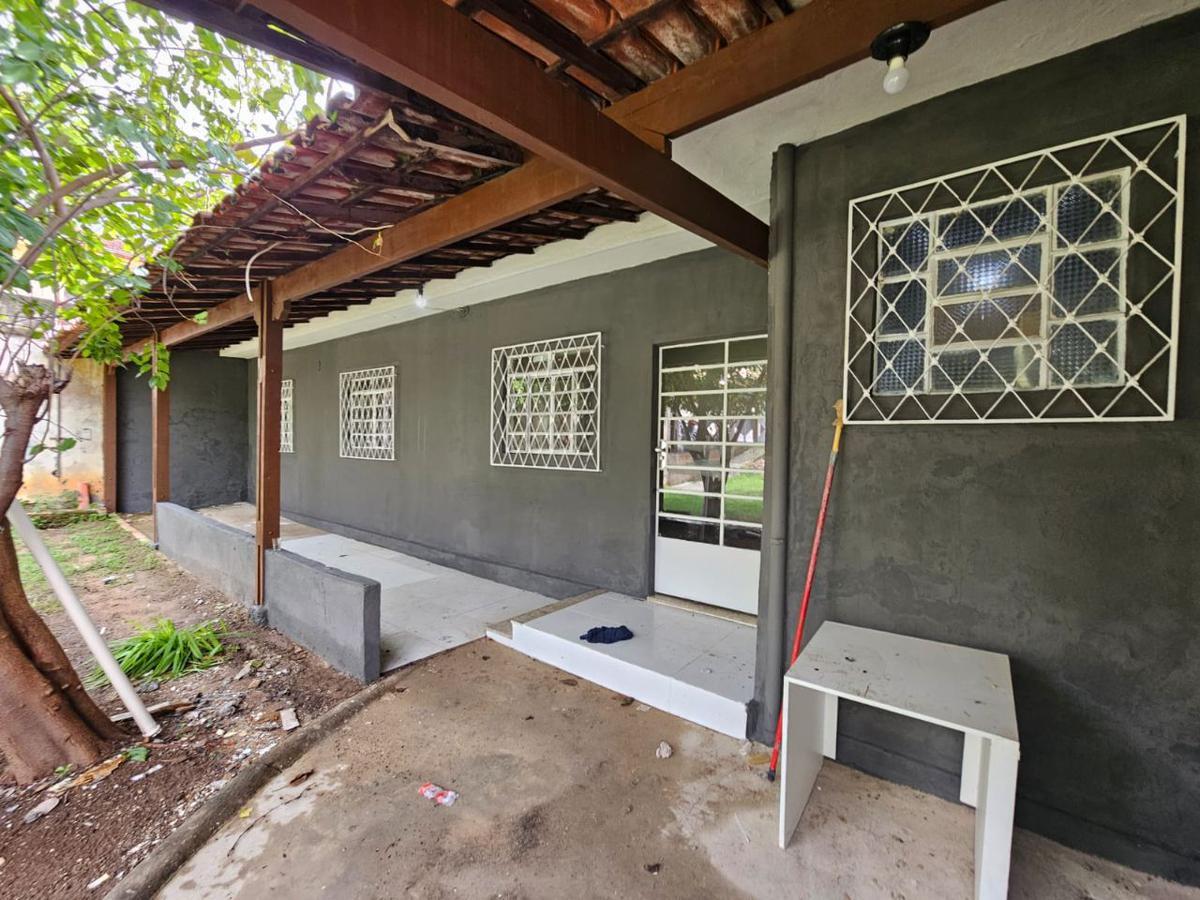 Casa, Cachoeirinha, 2 Quartos, 2 Vagas