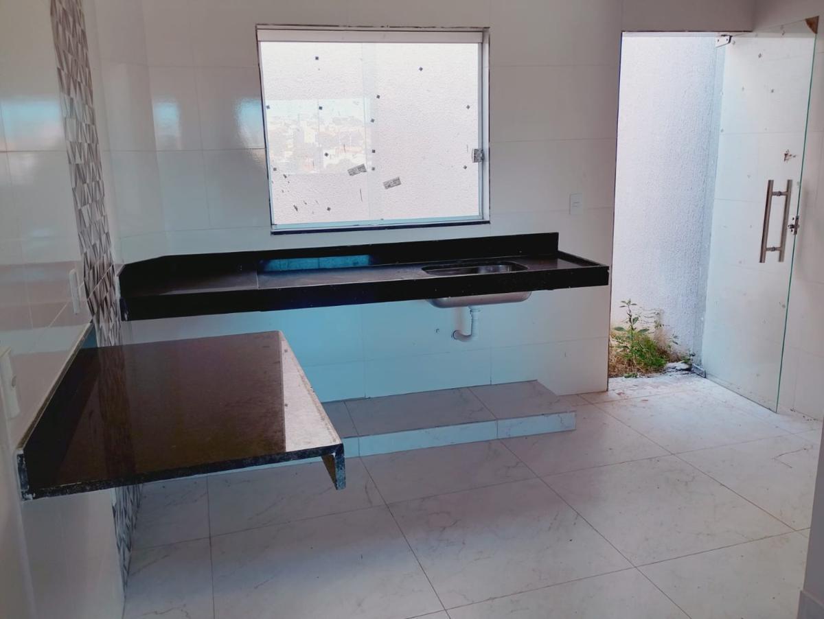 Casa, Céu Azul, 2 Quartos, 2 Vagas