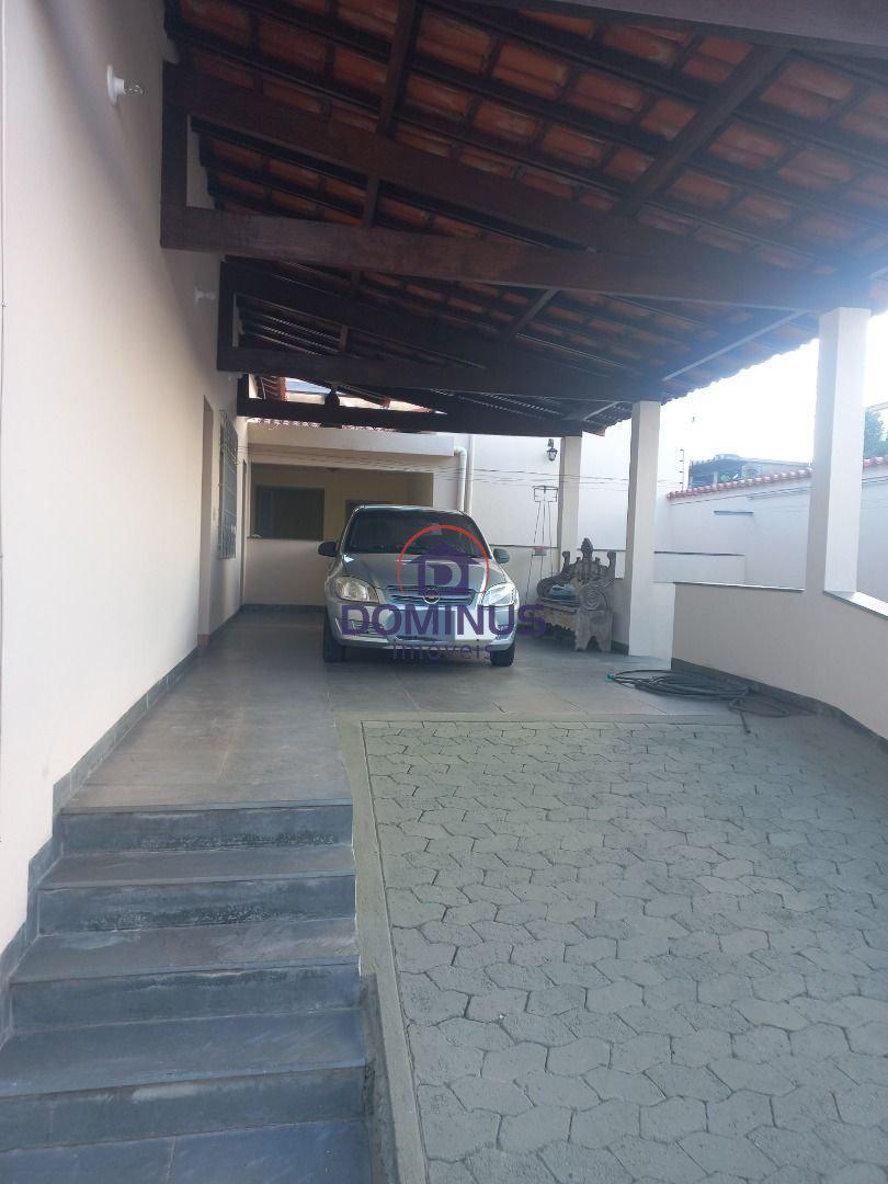 Casa, Carlos Prates, 6 Quartos, 2 Vagas, 1 Suíte