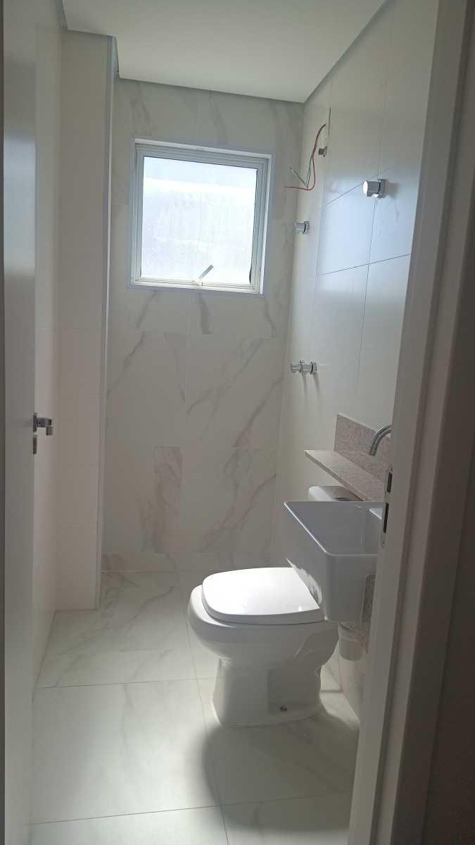 Apartamento, Sagrada Família, 3 Quartos, 2 Vagas, 1 Suíte