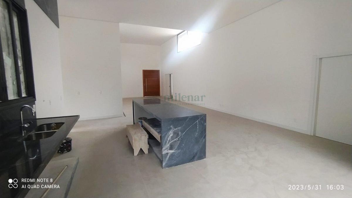 Casa, Alphaville - Lagoa dos Ingleses, 4 Quartos, 4 Vagas, 4 Suítes