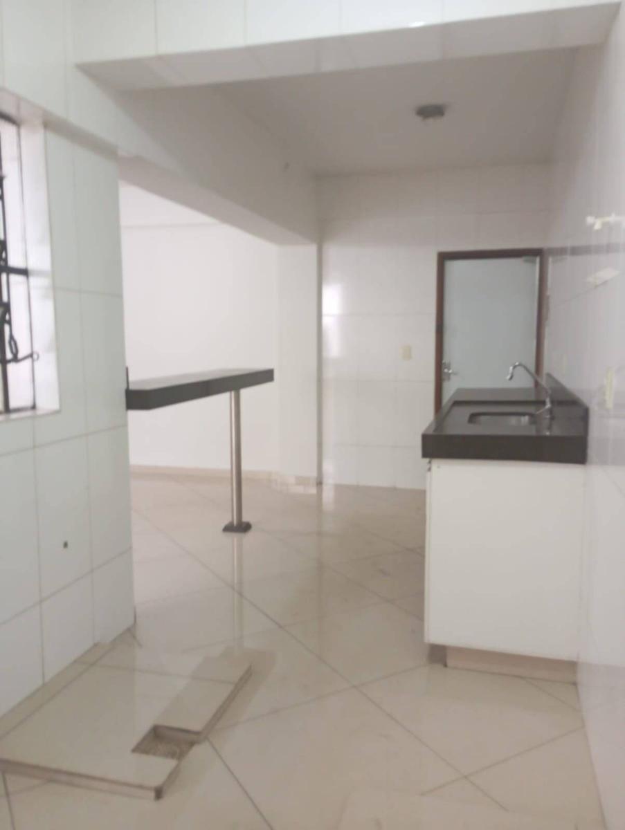 Apartamento, Centro, 3 Quartos, 0 Vaga, 1 Suíte