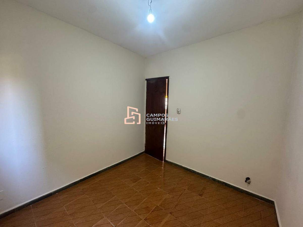 Casa, Novo Santa Cecília (barreiro), 3 Quartos