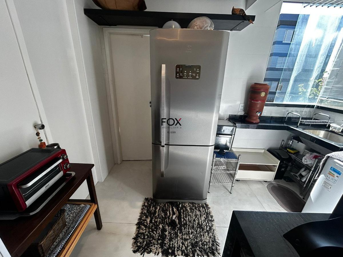 Apartamento, Vila Paris, 4 Quartos, 2 Vagas, 1 Suíte