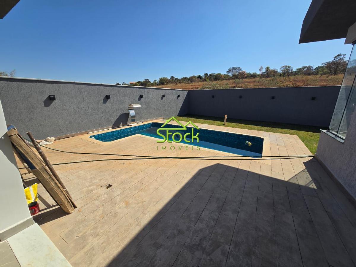 Casa, Jardins Village, 3 Quartos, 2 Vagas, 1 Suíte