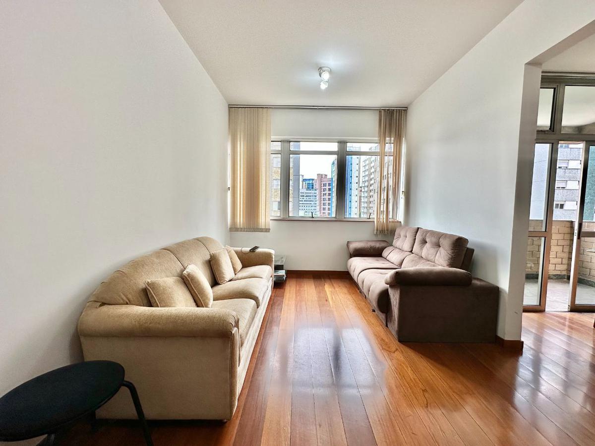 Apartamento, Funcionários, 3 Quartos, 1 Suíte