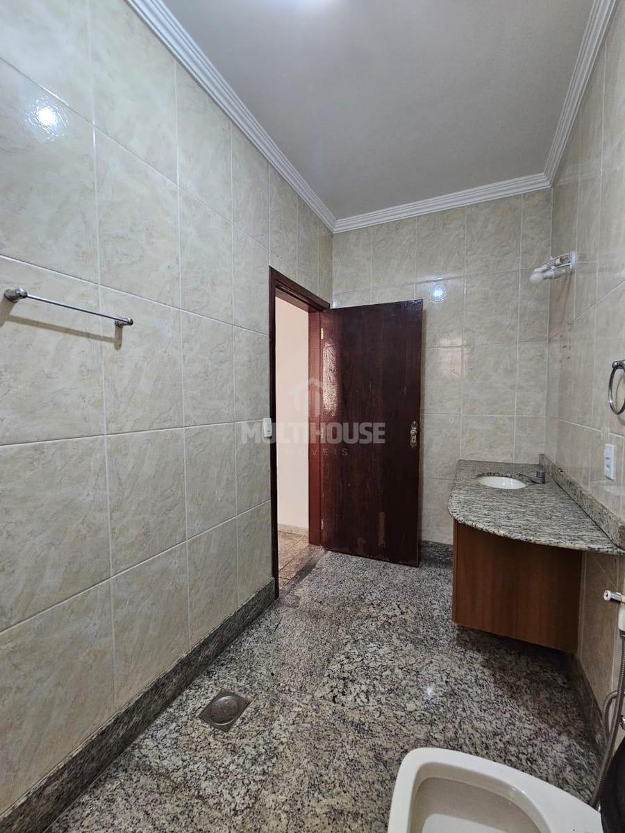 Casa, Santa Branca, 3 Quartos, 0 Vaga, 1 Suíte