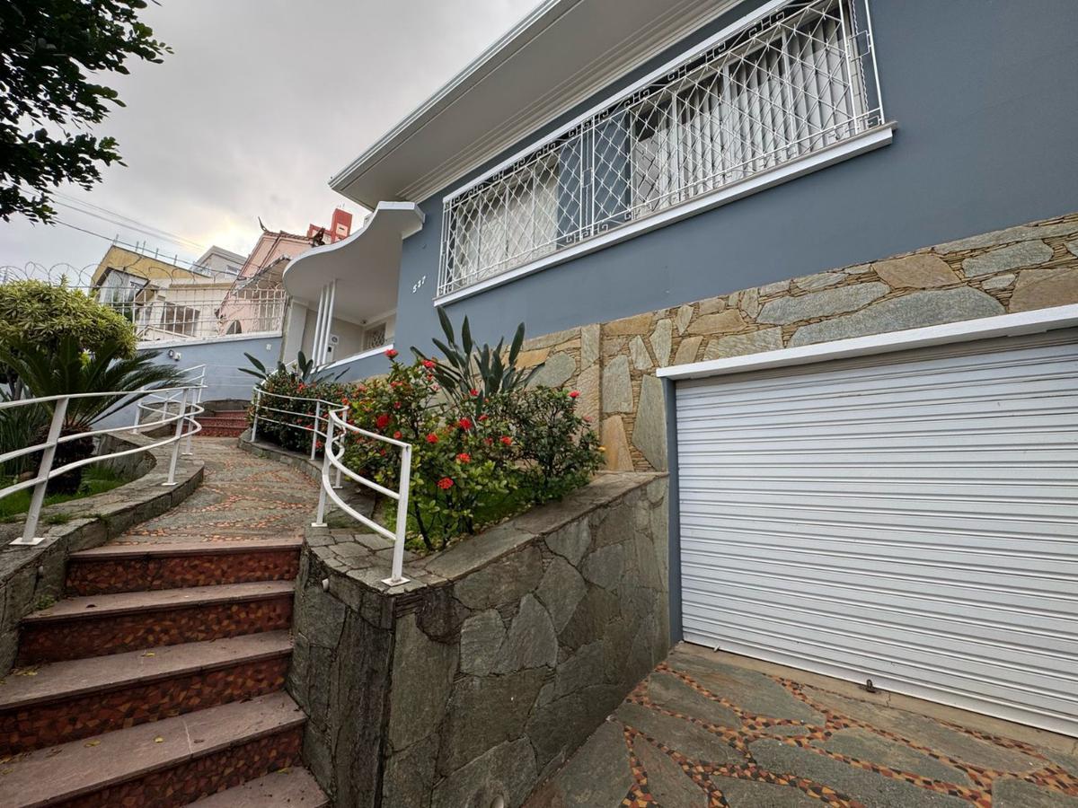 Casa, Colégio Batista, 3 Quartos, 1 Vaga