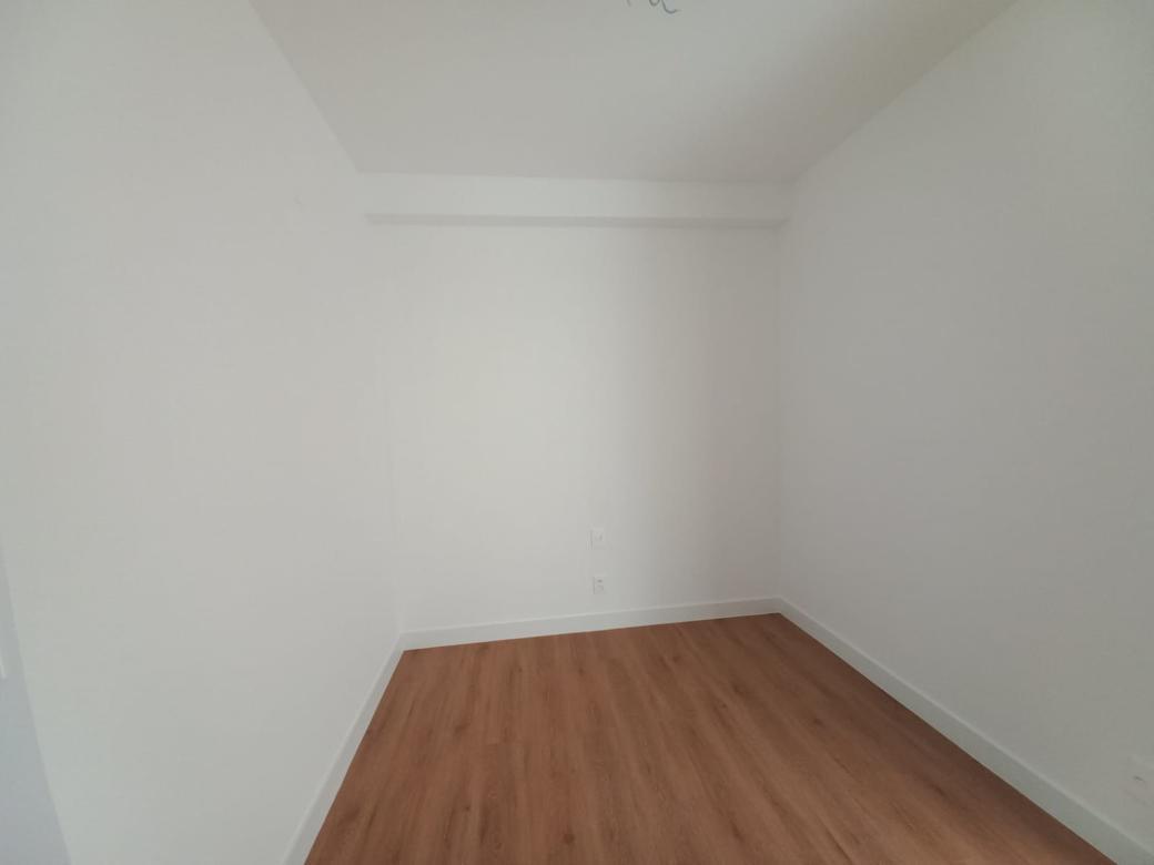 Apartamento, Funcionários, 2 Quartos, 2 Vagas, 2 Suítes