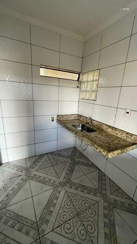 Casa, Adeodato, 2 Quartos, 3 Vagas