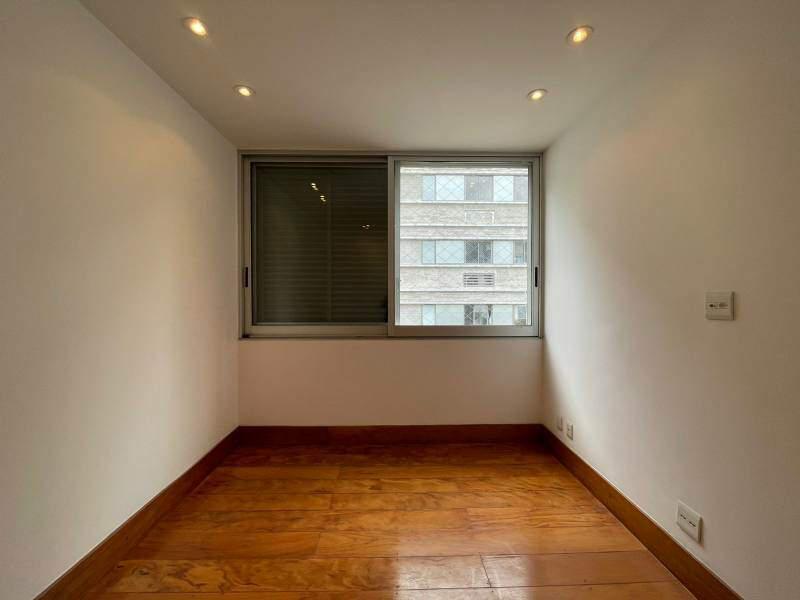 Cobertura, Savassi, 4 Quartos, 3 Vagas, 2 Suítes