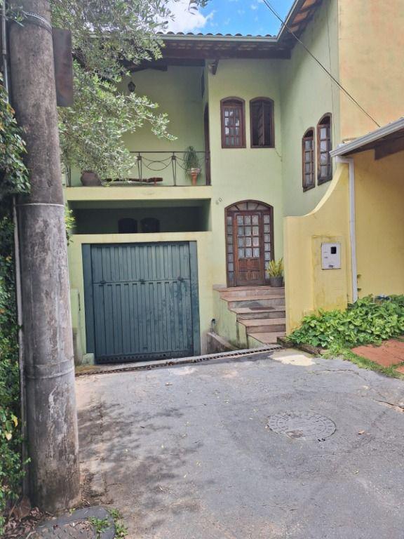 Casa, Siderúrgica, 3 Quartos, 0 Vaga